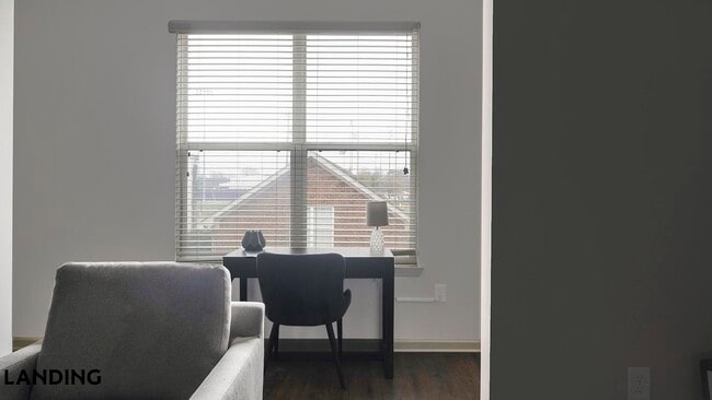 Building Photo - 225 Walden Village Ln