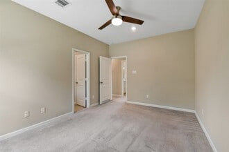 Building Photo - 1439 Northwood Blf Ln