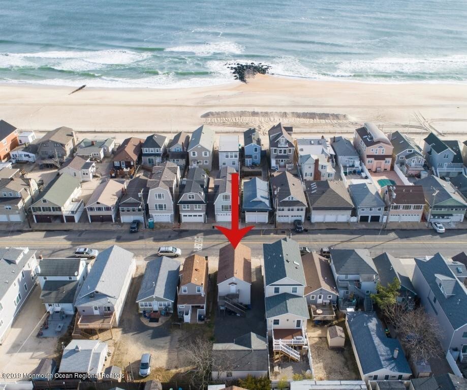 Primary Photo - 165 1st Ave