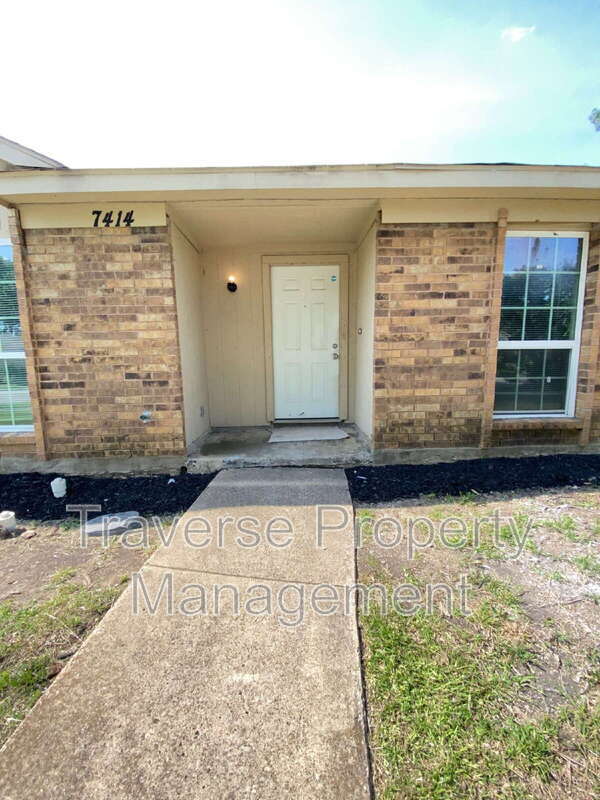 Building Photo - 7414 Emory Oak Ln
