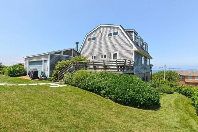 Foto del edificio - Winter Rental with Ocean Views: Sea For Miles