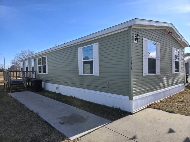 Building Photo - 1836 SW 11th St