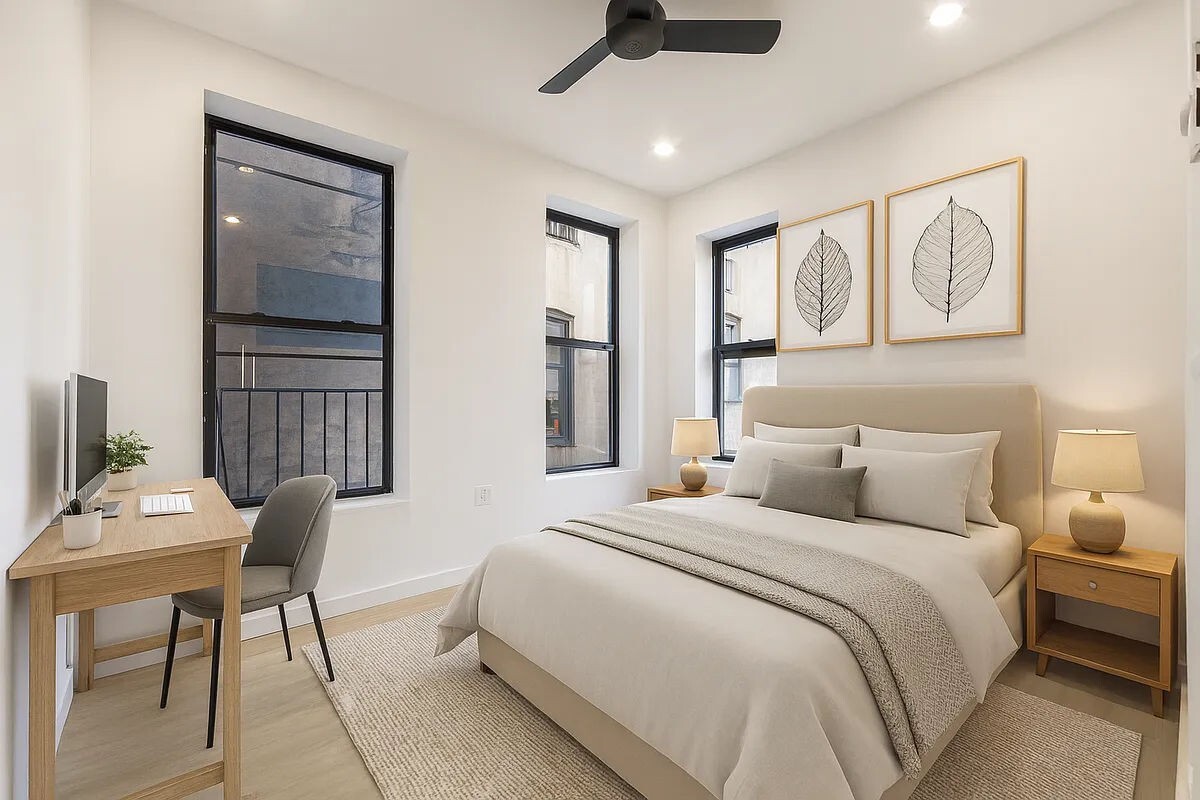 Building Photo - 205 E 4th St