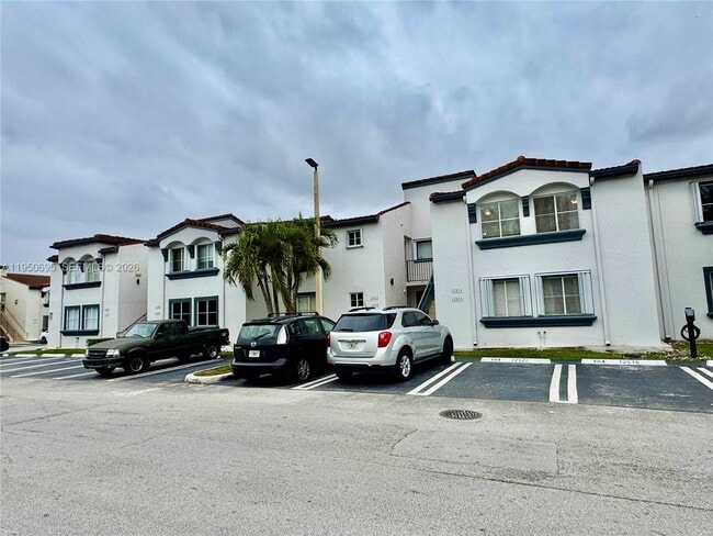 Foto del edificio - 12514 NW 11th Trail