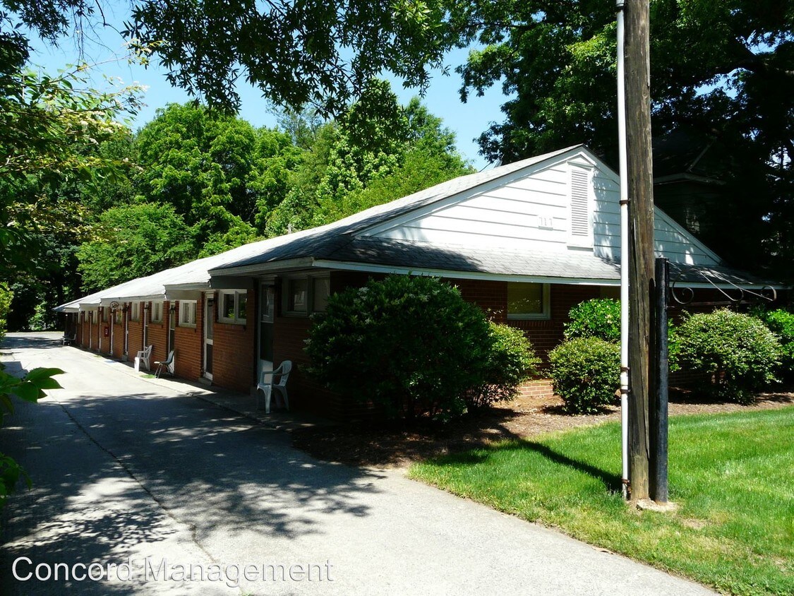 Primary Photo - 717 Chestnut St