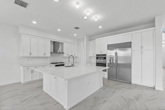 Building Photo - 5 br, 7 bath House - 8611 Swinley Forest Way