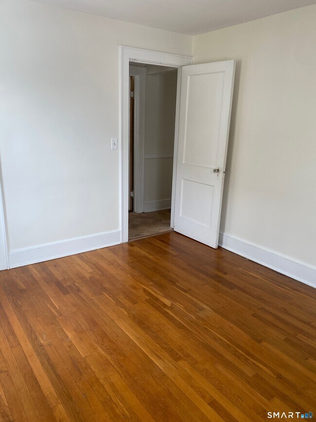 Foto del edificio - 117 Golden Hill St