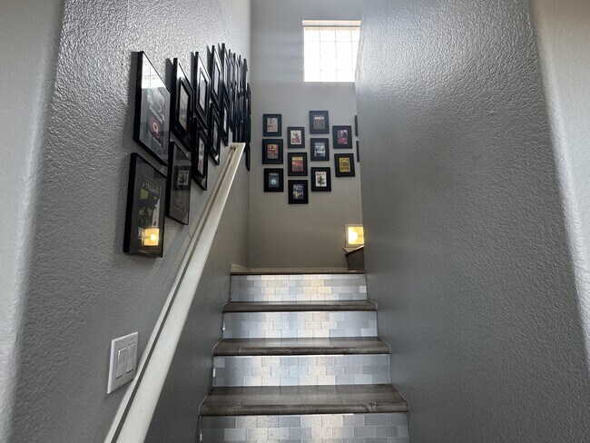 Foto del edificio - 931 S Racine Ln