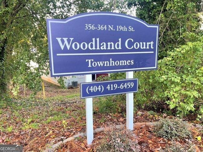 Building Photo - 358 N 19th St