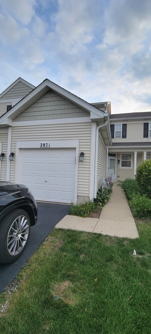 Building Photo - 2871 Vernal Ln
