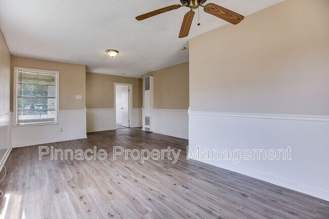 Foto del edificio - 132 E 11th St