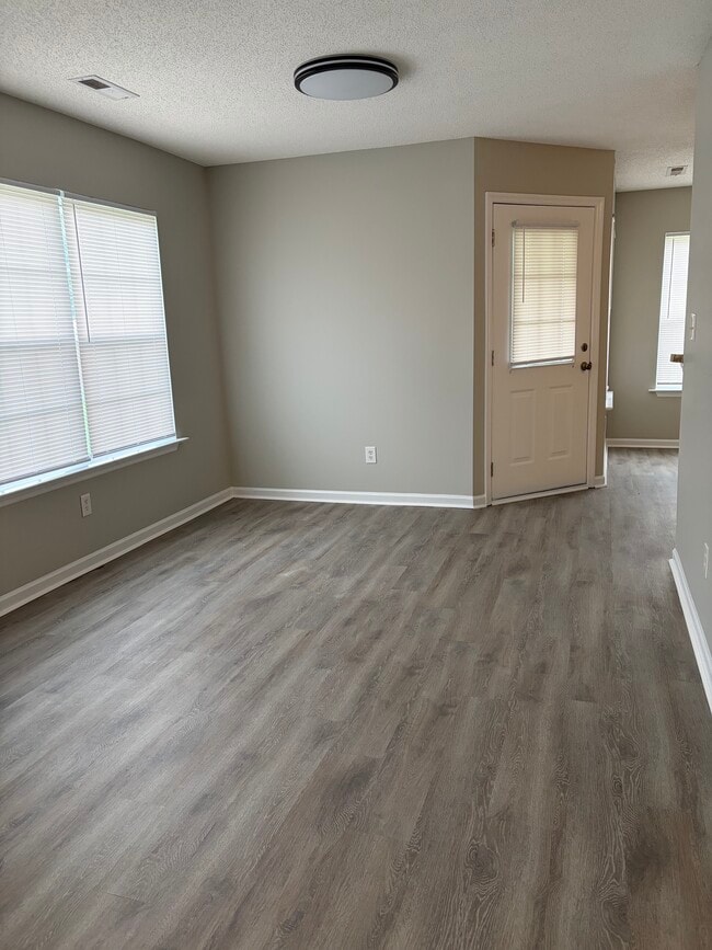 Building Photo - 1117 Green Fir Loop