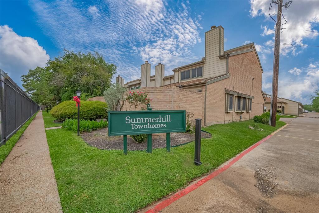 Foto principal - 710 Country Pl Dr