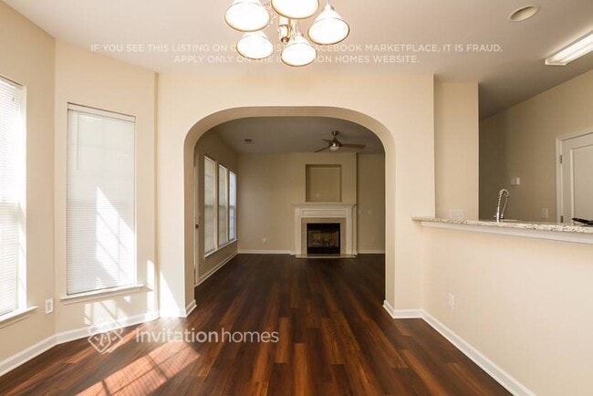 Foto del edificio - 3325 Glamorgan Ct