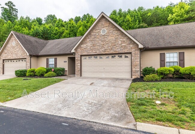 Building Photo - 5104 Cates Bend Way