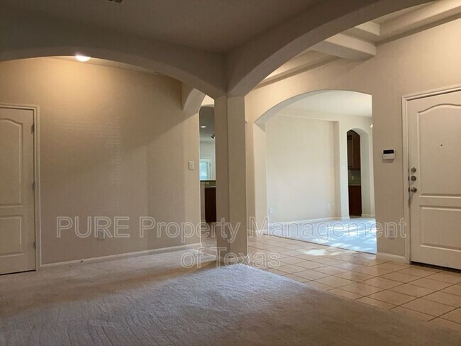 Foto del edificio - 2103 Spotted Owl Cir