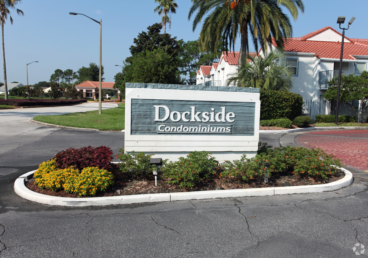 Foto del edificio - Dockside at Ventura Condo Inc