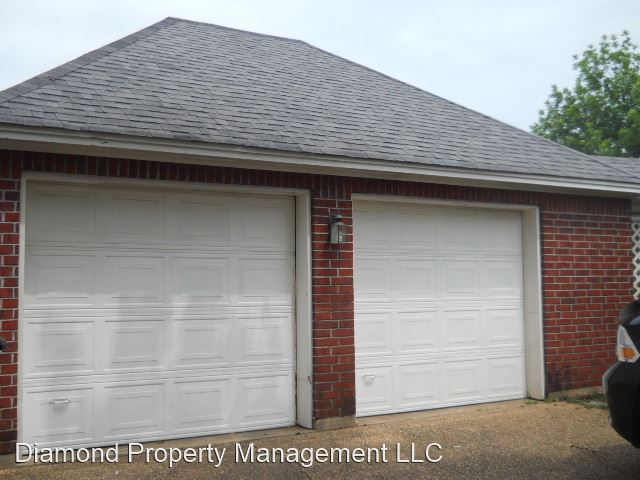 Building Photo - 4 br, 2.5 bath House - 105 Cambridge Circle