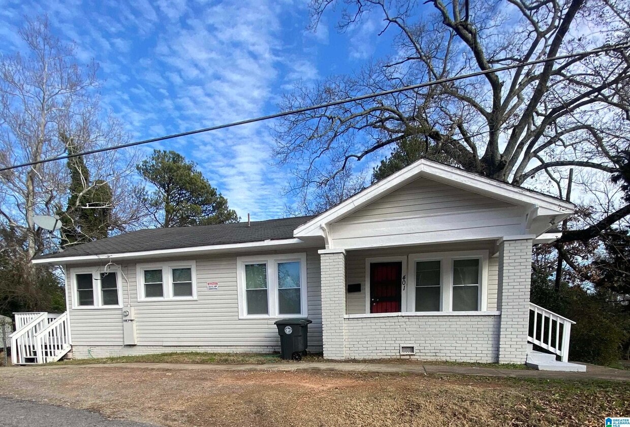 Primary Photo - 5401 Avenue M
