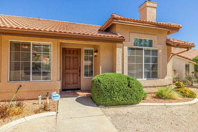 Foto del edificio - Beautiful 3-Bedroom Home in West Palmdale Community