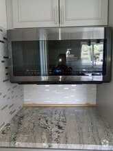 Building Photo - 4509 Tottle Ave NW