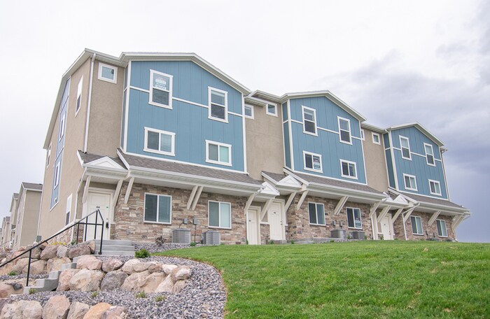 Primary Photo - 14797 Agate Ct