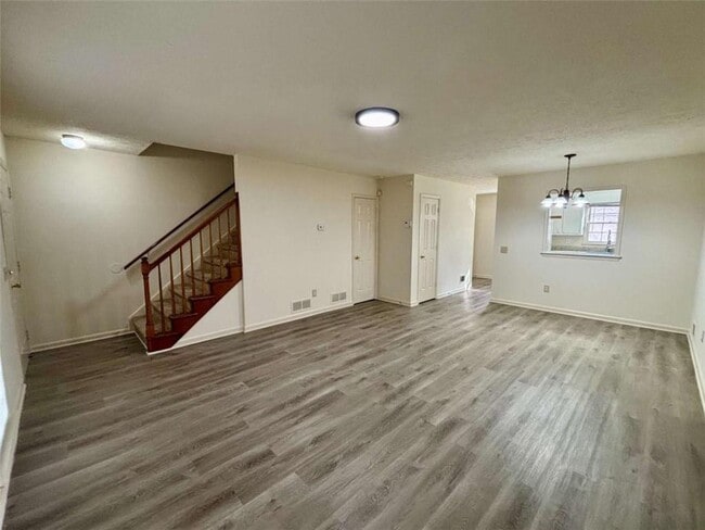 Foto del edificio - 5296 Weyden Trail