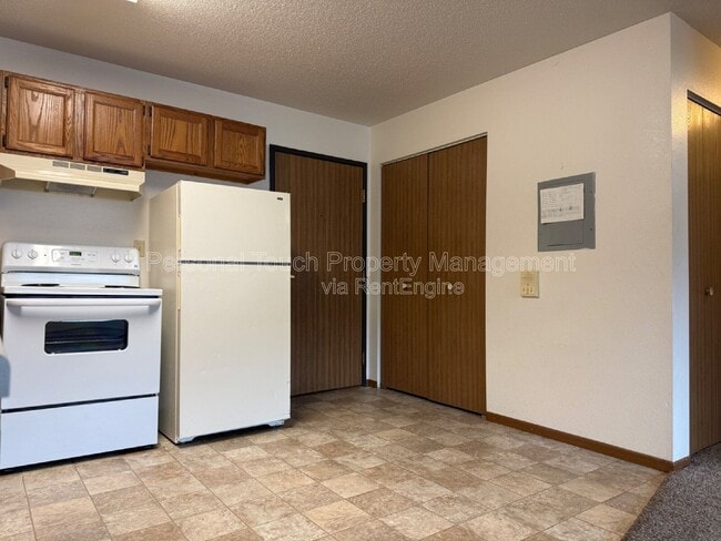 Interior Photo - Cedarwood Apartments