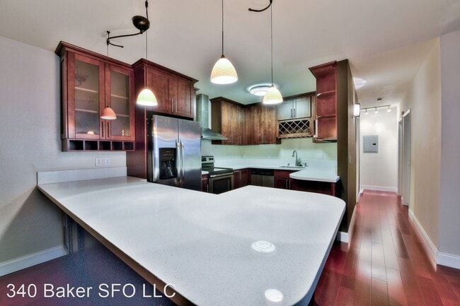 Building Photo - 340 Baker St