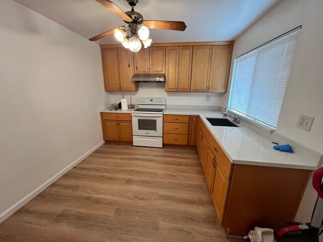 Foto del edificio - 2315 Mandarin Way