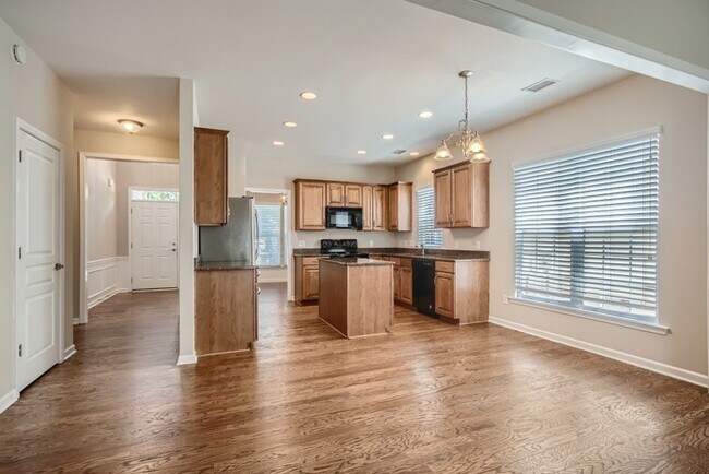 Foto del edificio - 3302 Darlington Rd