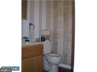Foto principal - 276 Parker Ave
