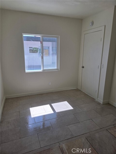 Building Photo - 13475 Cuyamaca Dr