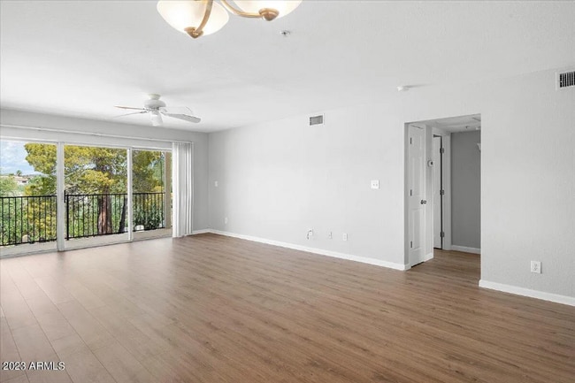 Foto del edificio - 16720 E Westby Dr