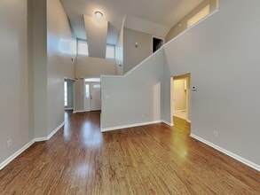 Building Photo - 9036 Gracie Ln