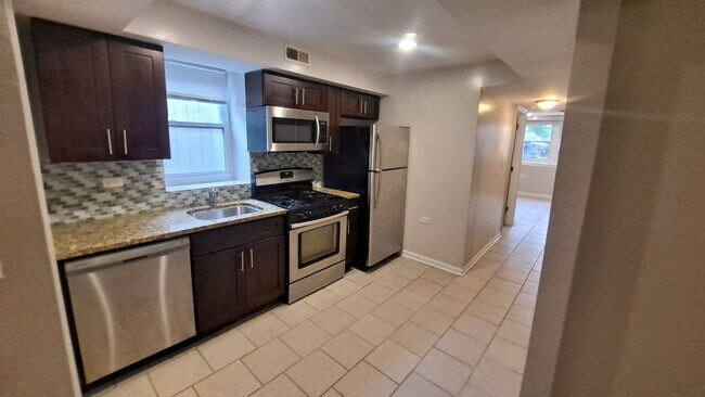 Kitchen - 2341 N Lorel Ave