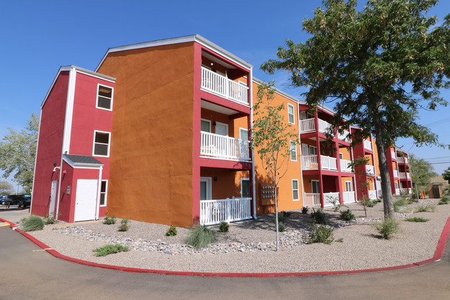 Rio Vista Senior Apartments, 770 Juan Tabo Blvd NE, Albuquerque, NM, 87123 - Rio Vista Senior Apts