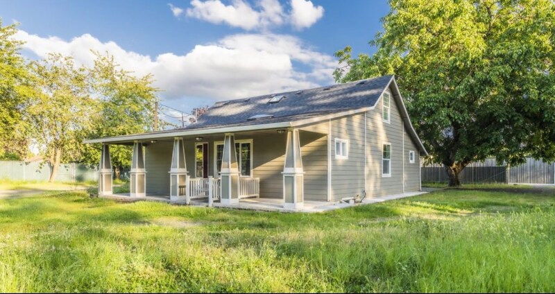 Building Photo - 13114 NE 18th St