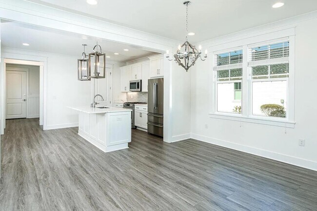 Foto del edificio - 36 Sandlefoot Ln