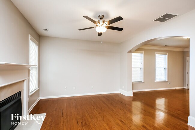 Foto del edificio - 3360 Archgate Ct
