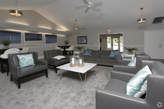 Building Photo - Acasa Rivercrest