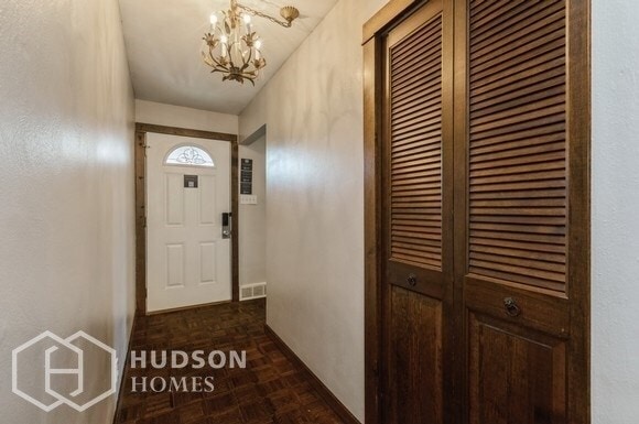 Building Photo - GET $500 OFF 1st FULL MONTH'S RENT! - 20 C...
