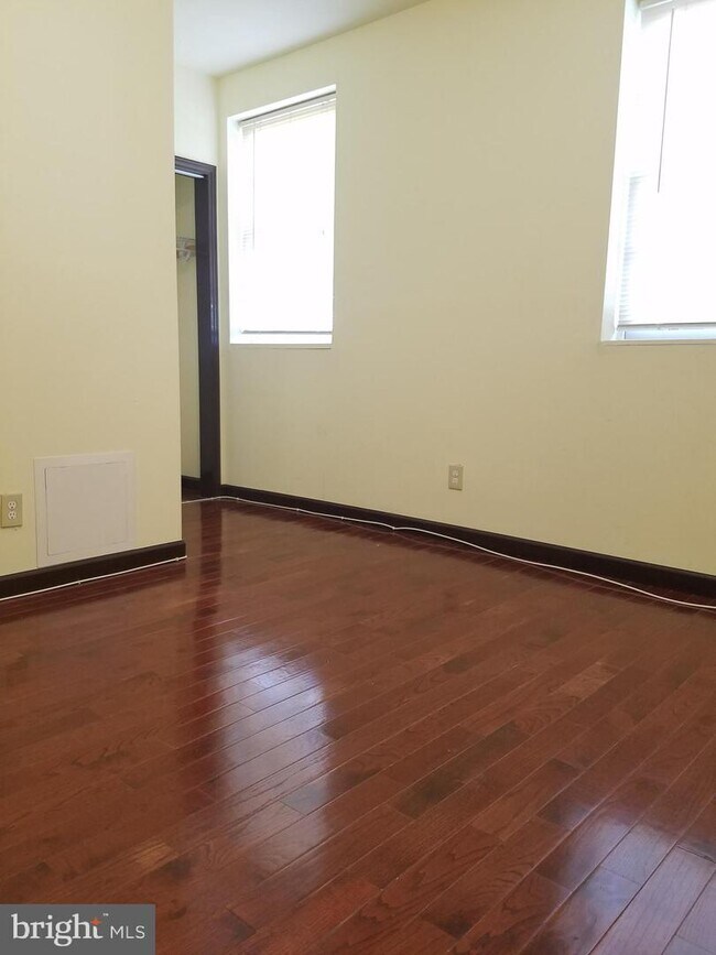 Foto del edificio - 230 Market St