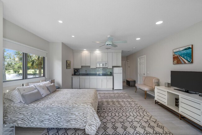 Building Photo - 13334 Polo Club Rd
