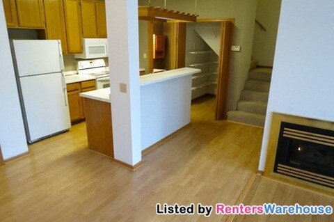 Building Photo - 2689 Mallard Dr