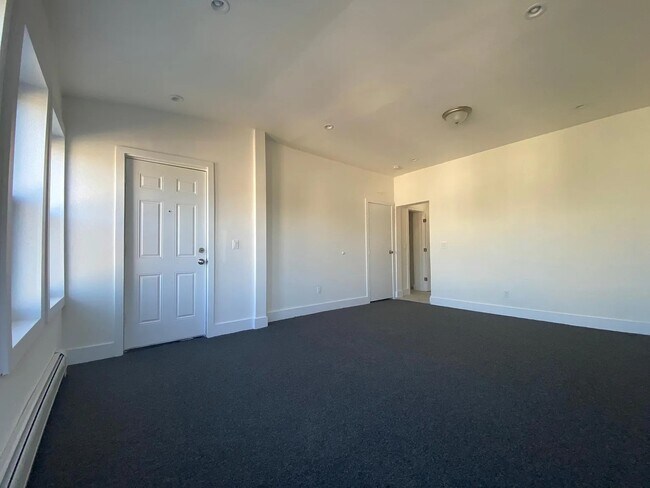 LIVING ROOM - 108 Winter Ave