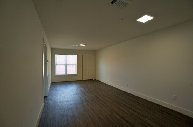 Interior Photo - The Edge @ Jax State