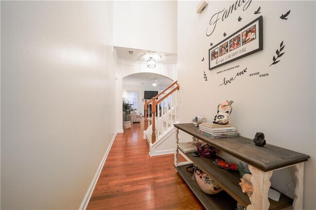 Foto del edificio - 5475 Donehoo Ct