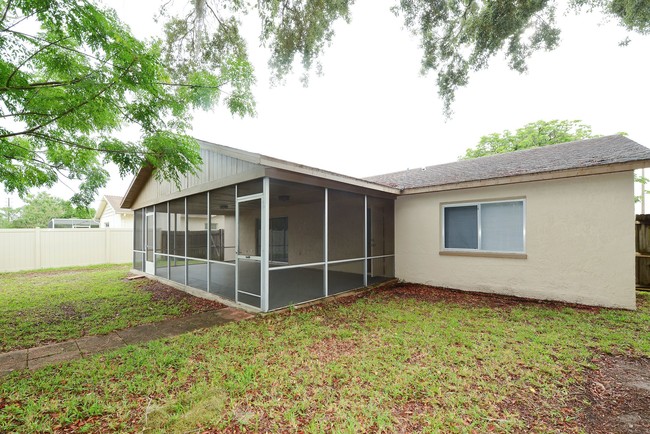 Building Photo - 12629 Buckhorn Dr