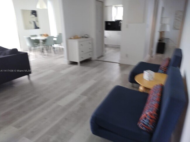 Foto del edificio - 3300 NE 192 St